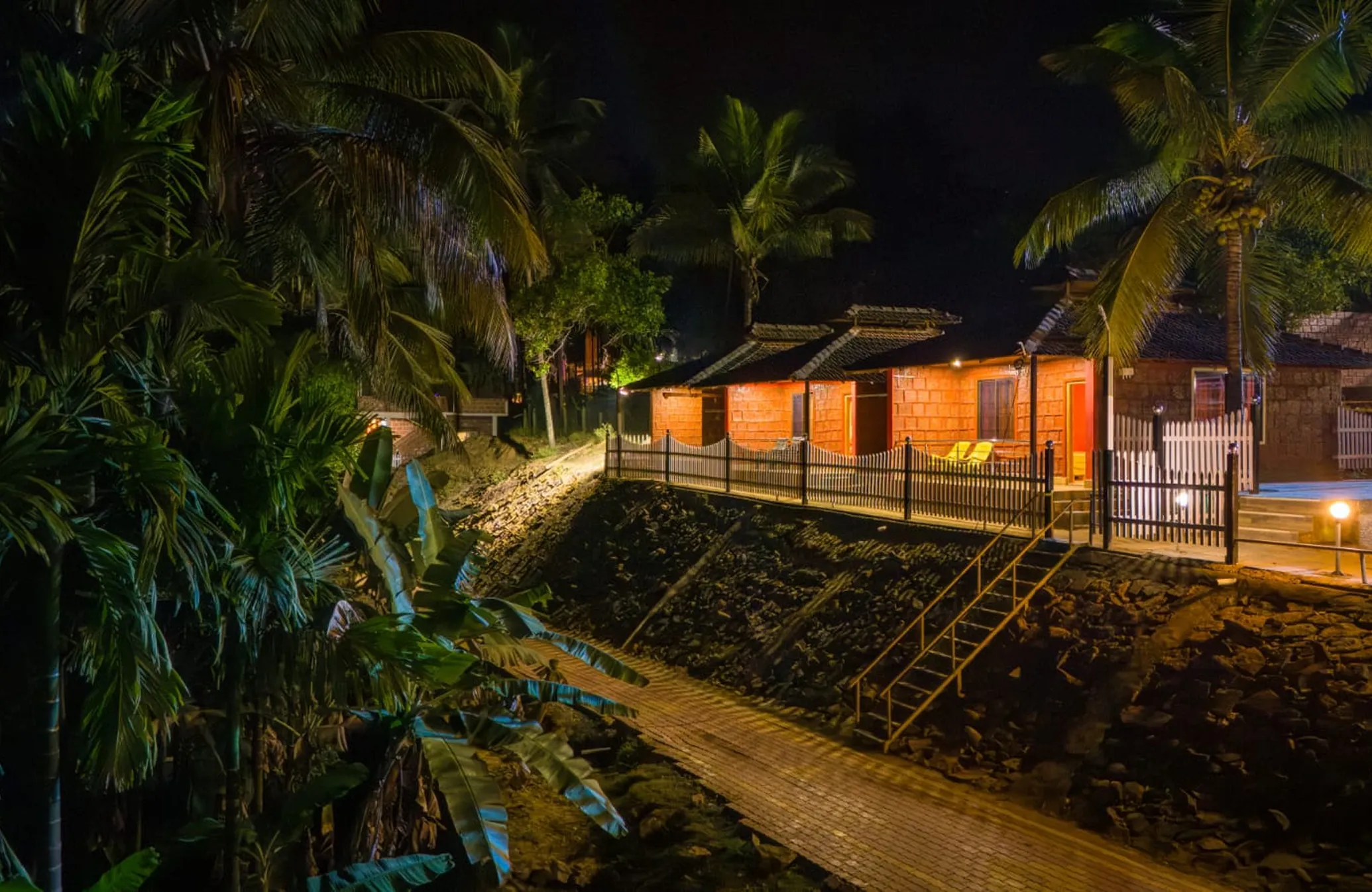 Luxury riverside resort stay on the Kali River